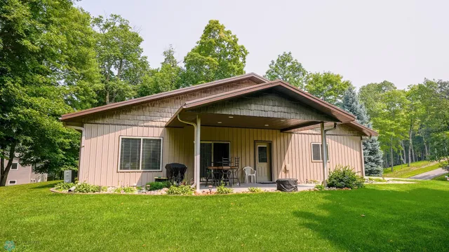 $414,900 | 44865 267th Avenue, Pelican Rapids, MN 56572