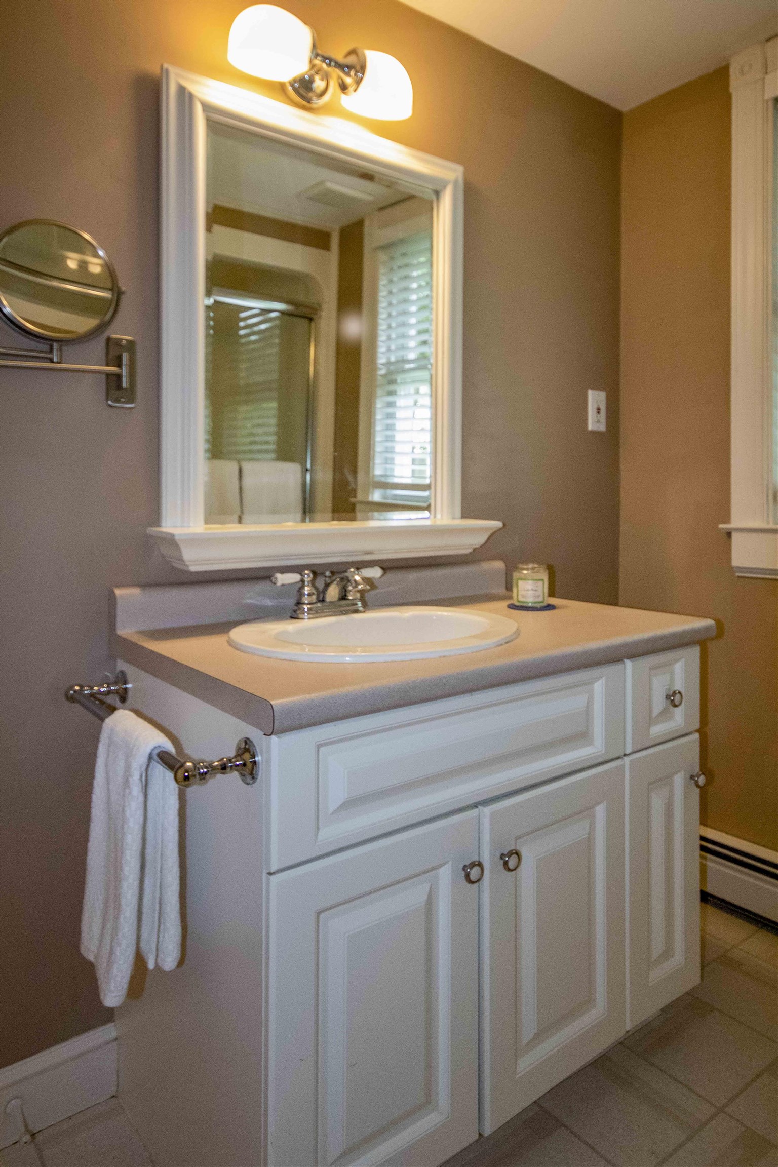 120 Kennard Road Manchester, NH 03104 - Photo 21 of 39