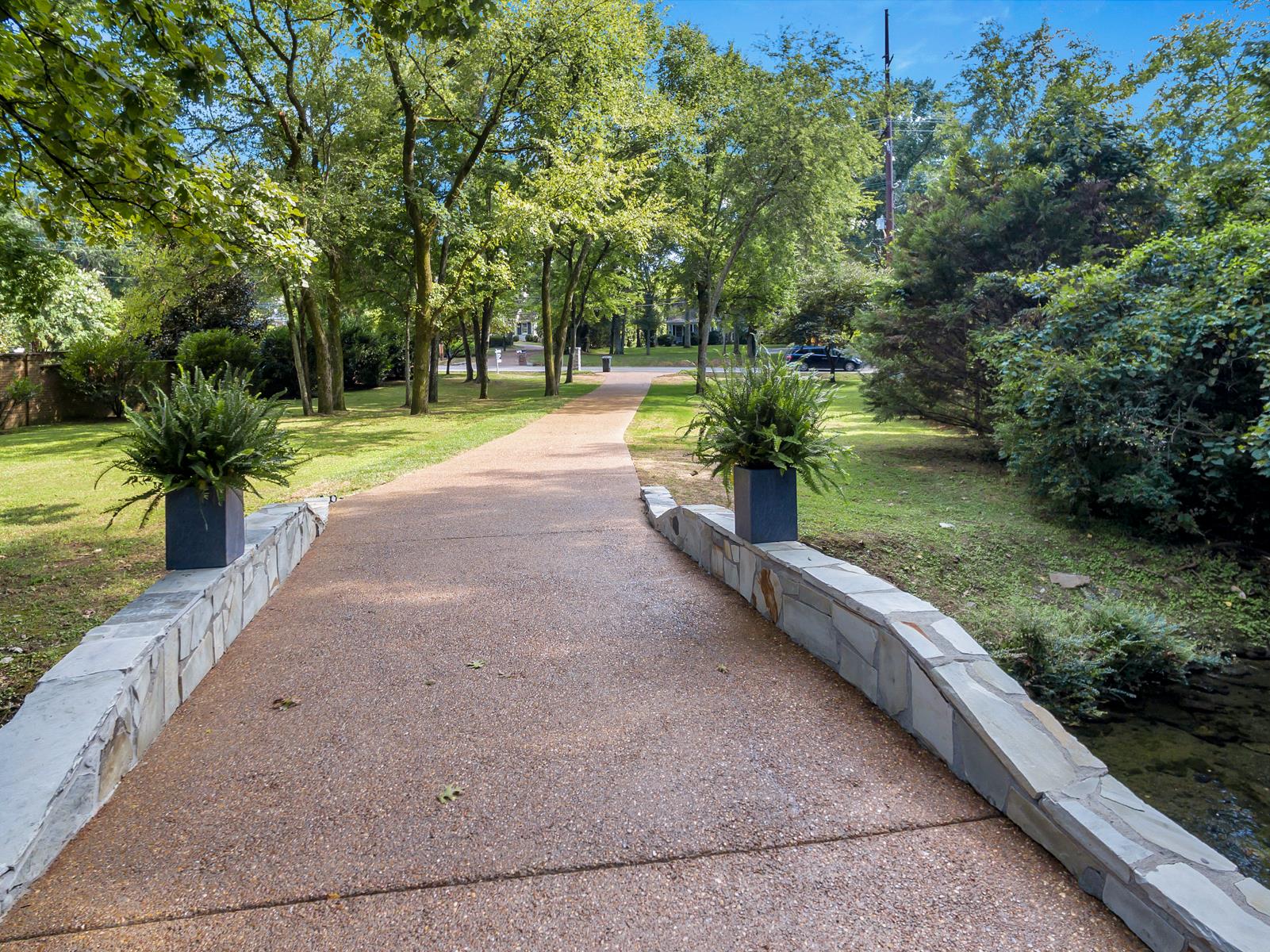 4006 Harding Place Nashville, TN 37215 - Photo 6 of 30 a view of a park with large trees