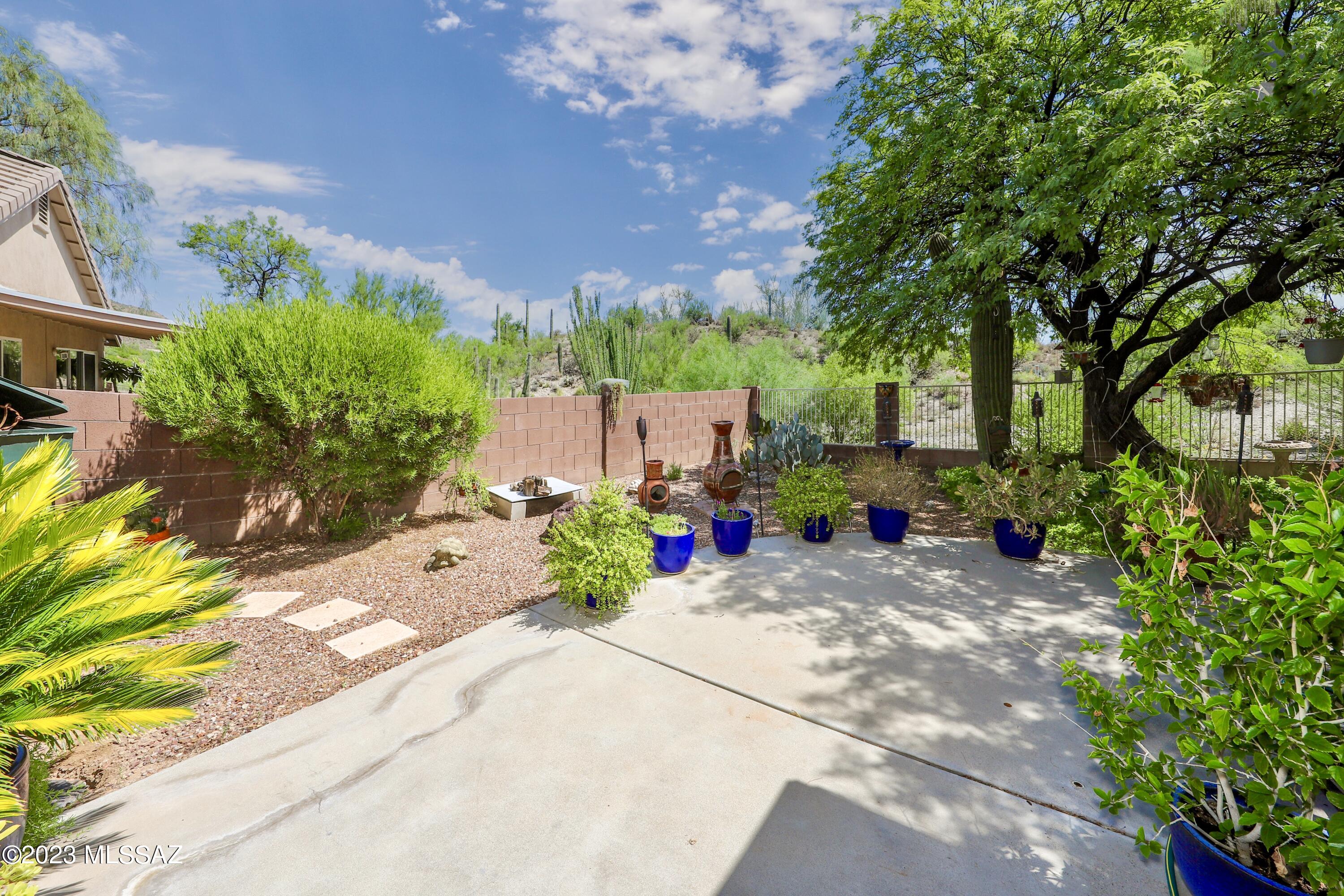 773 South Saguaro Ridge Place Tucson, AZ 85745 - Photo 20 of 24