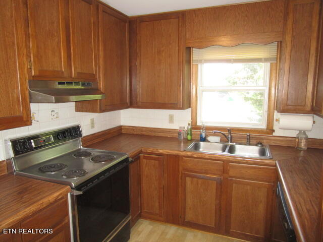 8129 Monday Corryton, TN 37721 - Photo 5 of 13 IMG_3989