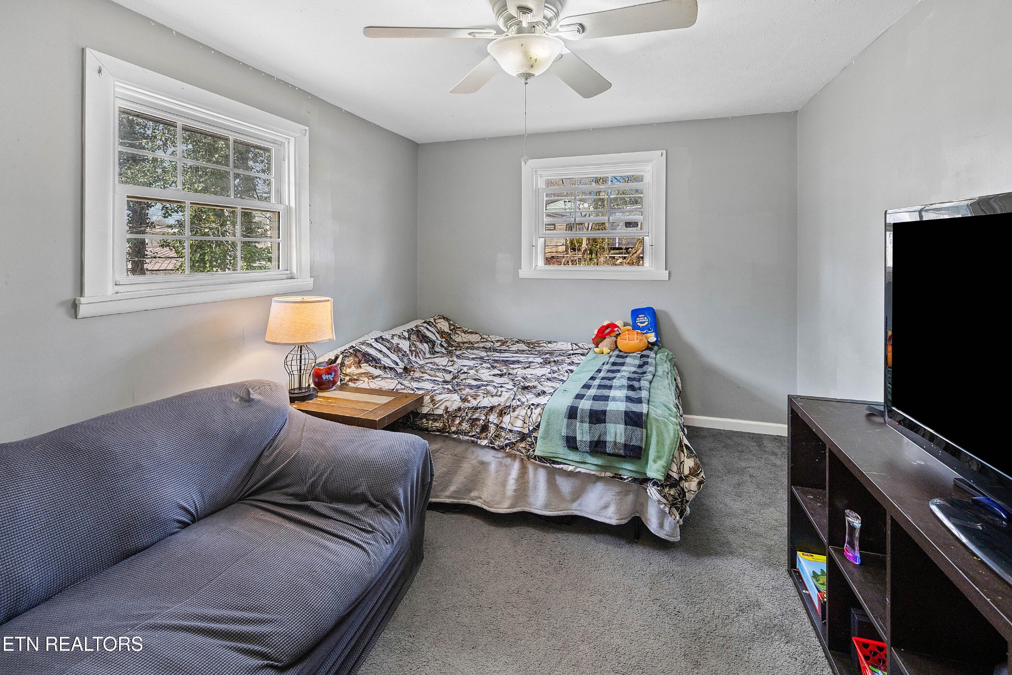 2105 Cox Road Dandridge, TN 37725 - Photo 14 of 22 Gallery Image 14