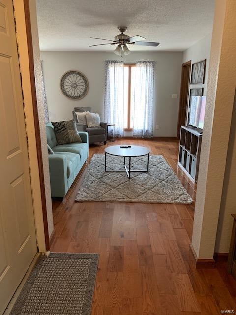 425 Deer Run Moro, IL 62067 - Photo 28 of 32 Gallery Image 28