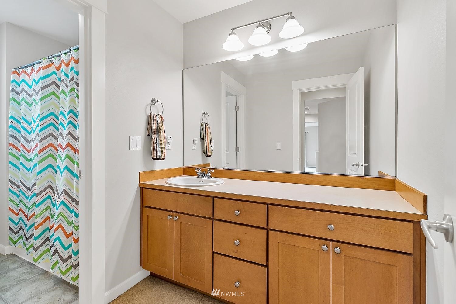 701 Mt Baker Avenue Northeast Renton, WA 98059 - Photo 24 of 40 Gallery Image 24
