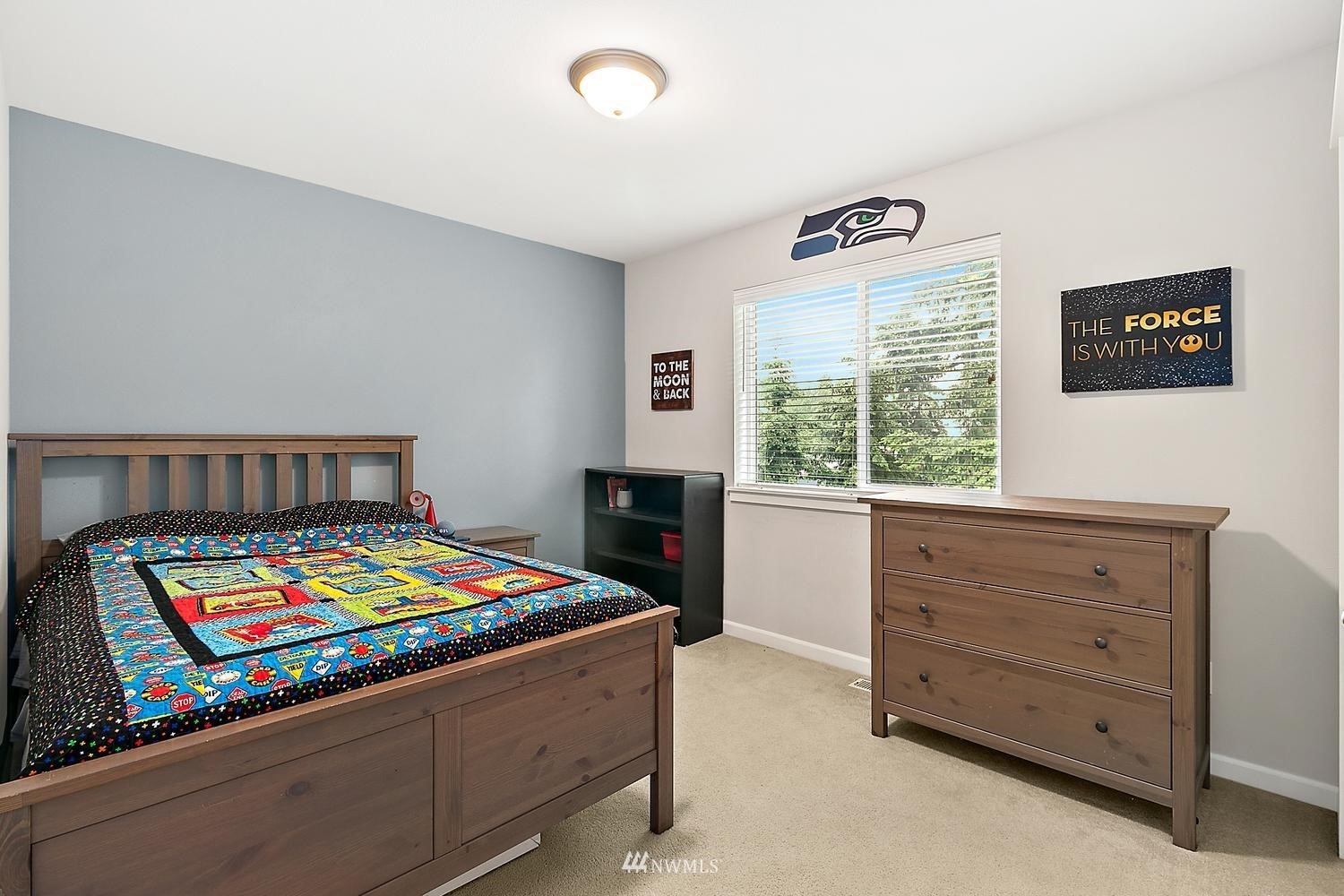 701 Mt Baker Avenue Northeast Renton, WA 98059 - Photo 25 of 40 Gallery Image 25