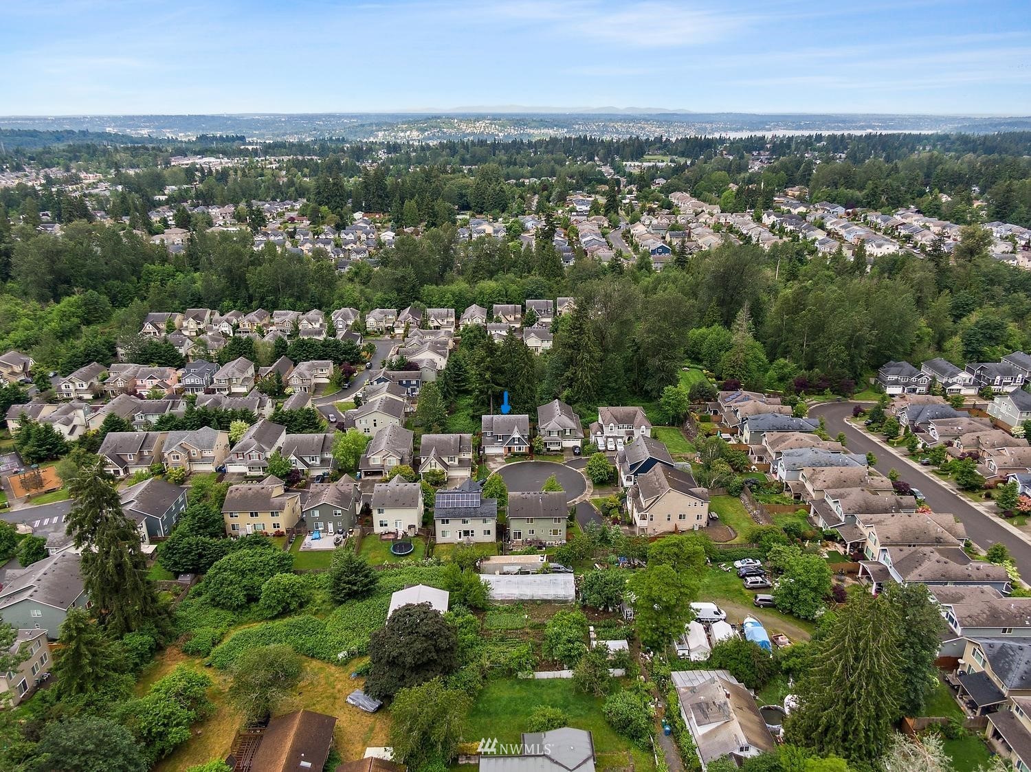 701 Mt Baker Avenue Northeast Renton, WA 98059 - Photo 3 of 40 Gallery Image 3