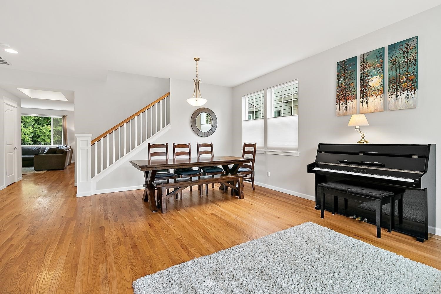 701 Mt Baker Avenue Northeast Renton, WA 98059 - Photo 6 of 40 Gallery Image 6