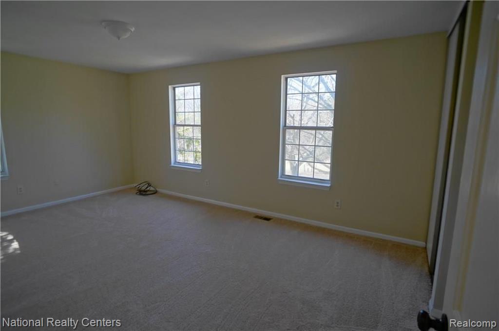1275 West Fairview Lane Rochester Hills, MI 48306 - Photo 19 of 30
