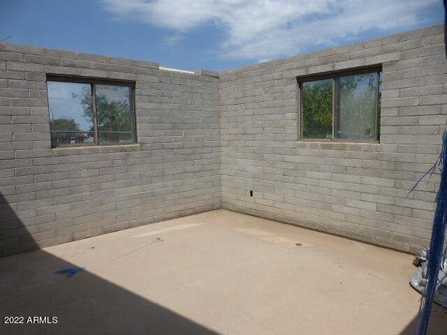 1612 West Darrel Road Phoenix, AZ 85041 - Photo 18 of 29 16 extra room