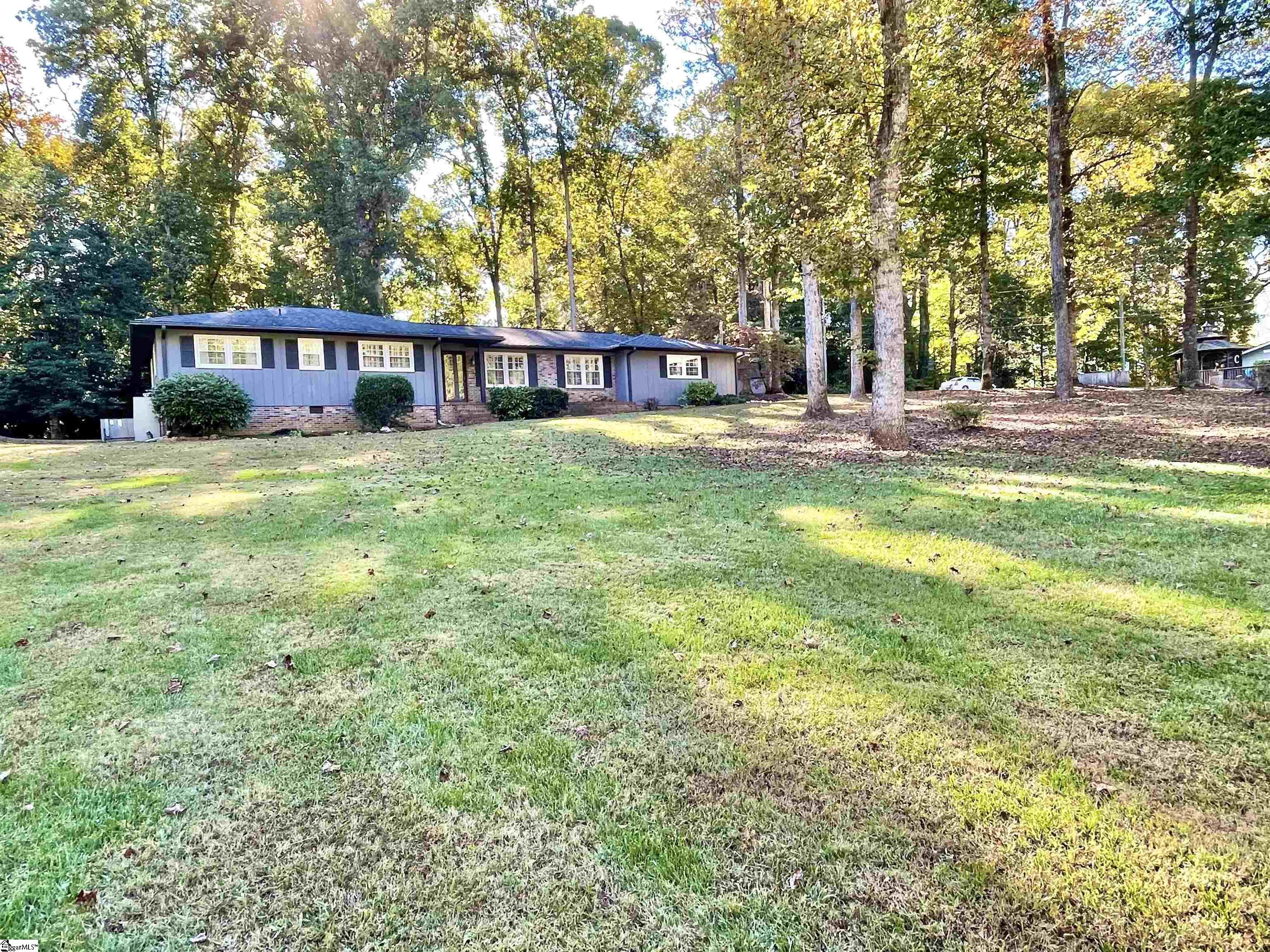 806 Griffin Mill Road Pickens, SC 29671 - Photo 4 of 25