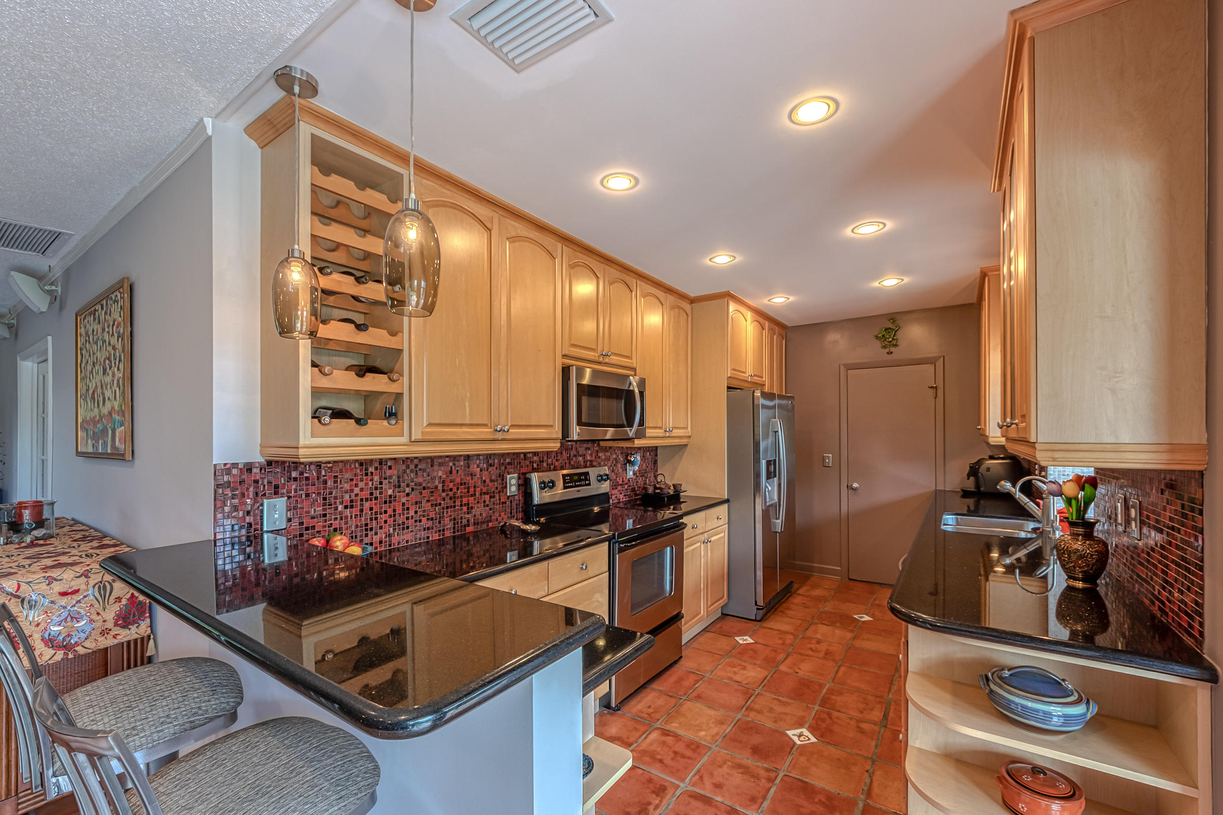 1055 Southwest 11th Street Boca Raton, FL 33486 - Photo 11 of 26 Kitchen