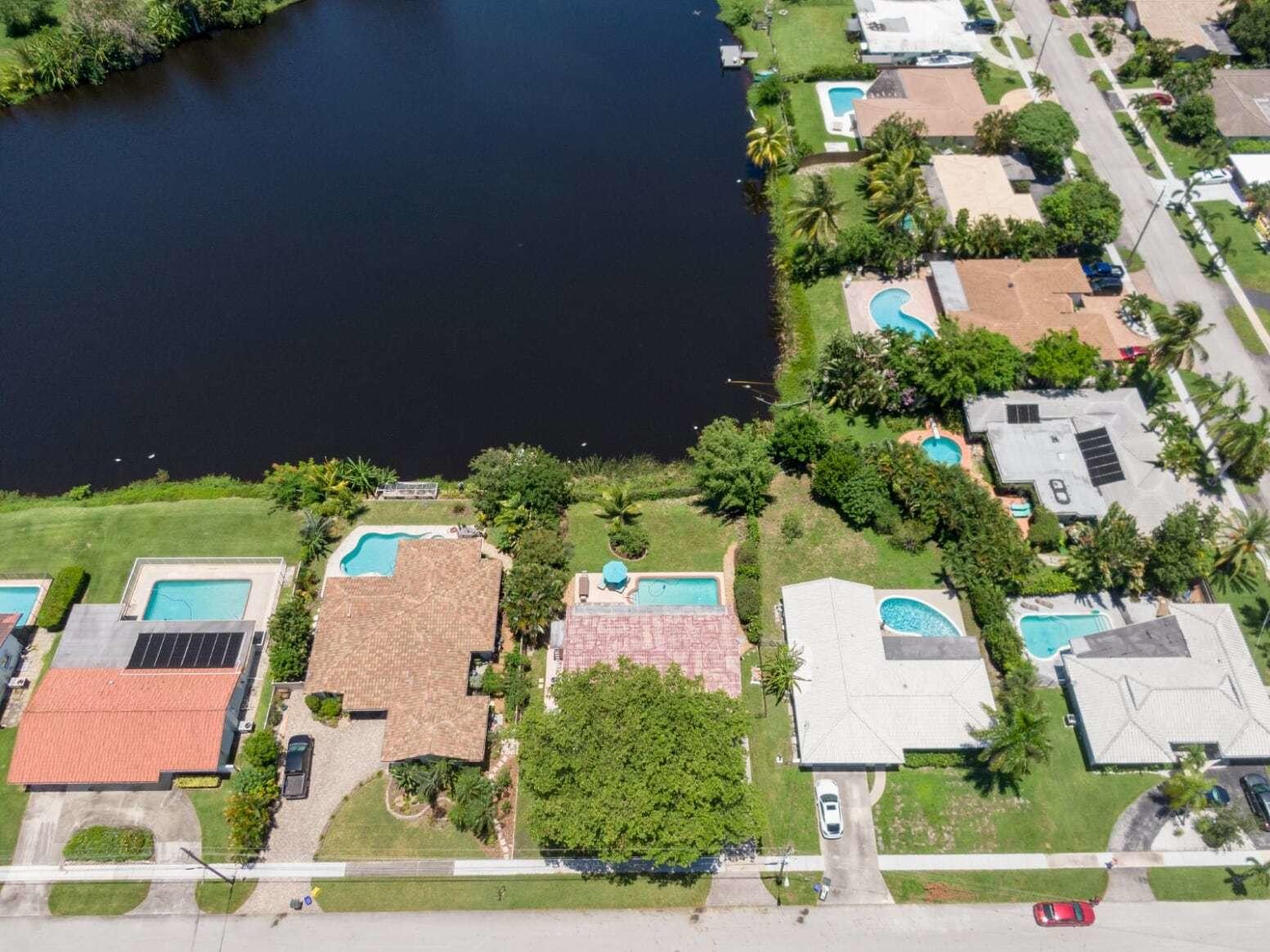 1055 Southwest 11th Street Boca Raton, FL 33486 - Photo 3 of 26 Wide Water views!
