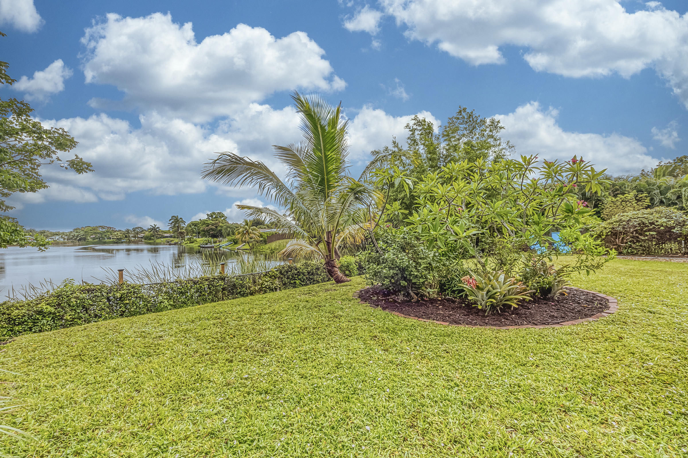 1055 Southwest 11th Street Boca Raton, FL 33486 - Photo 4 of 26 Lake