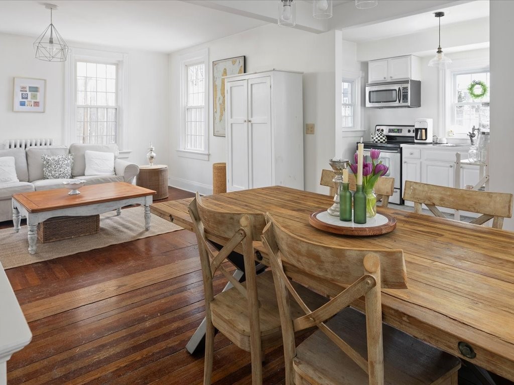 43 Howard Street Newport, RI 02840 - Photo 14 of 29 Open concept dining and sitting areas