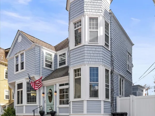 $1,500,000 | 43 Howard Street, Newport, RI 02840