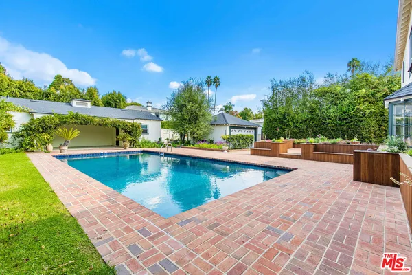 $29,500 | 606 North Camden Drive, Beverly Hills, CA 90210