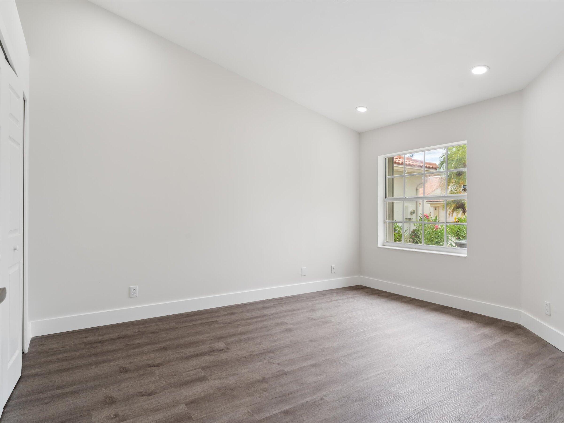 15345 Lake Wildflower Road Delray Beach, FL 33484 - Photo 21 of 25 21-15345 Lake Wildflower Road Delray Bea