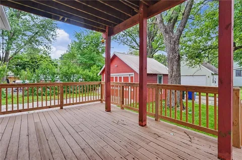 $484,500 | 1521 Rhode Island Street, Lawrence, KS 66044