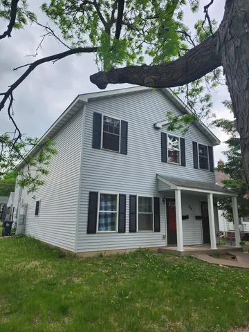 $374,999 | 66 Stevens Street East, St. Paul, MN 55107