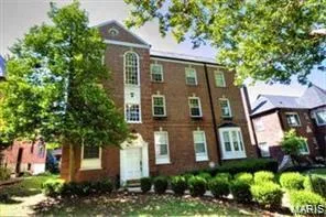 $2,800 | 7536 Oxford Drive, Unit 3, St. Louis, MO 63105