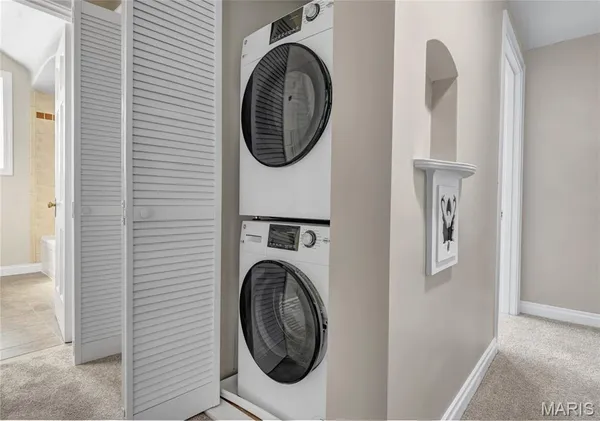 $2,800 | 7536 Oxford Drive, Unit 3, St. Louis, MO 63105