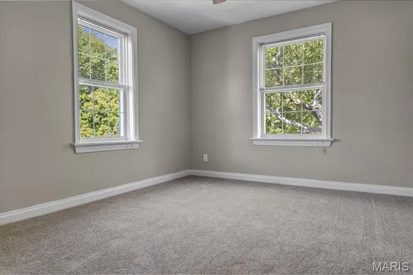 $2,800 | 7536 Oxford Drive, Unit 3, St. Louis, MO 63105