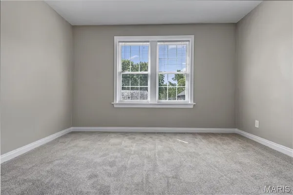 $2,800 | 7536 Oxford Drive, Unit 3, St. Louis, MO 63105
