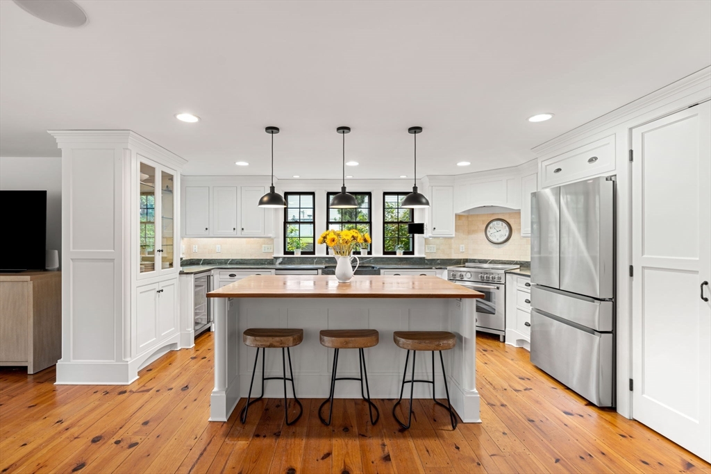 101 River Road Merrimac, MA 01860 - Photo 3 of 42
