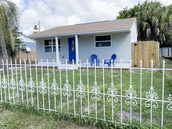 $2,745 | 4537 10th Avenue South, St. Petersburg, FL 33711