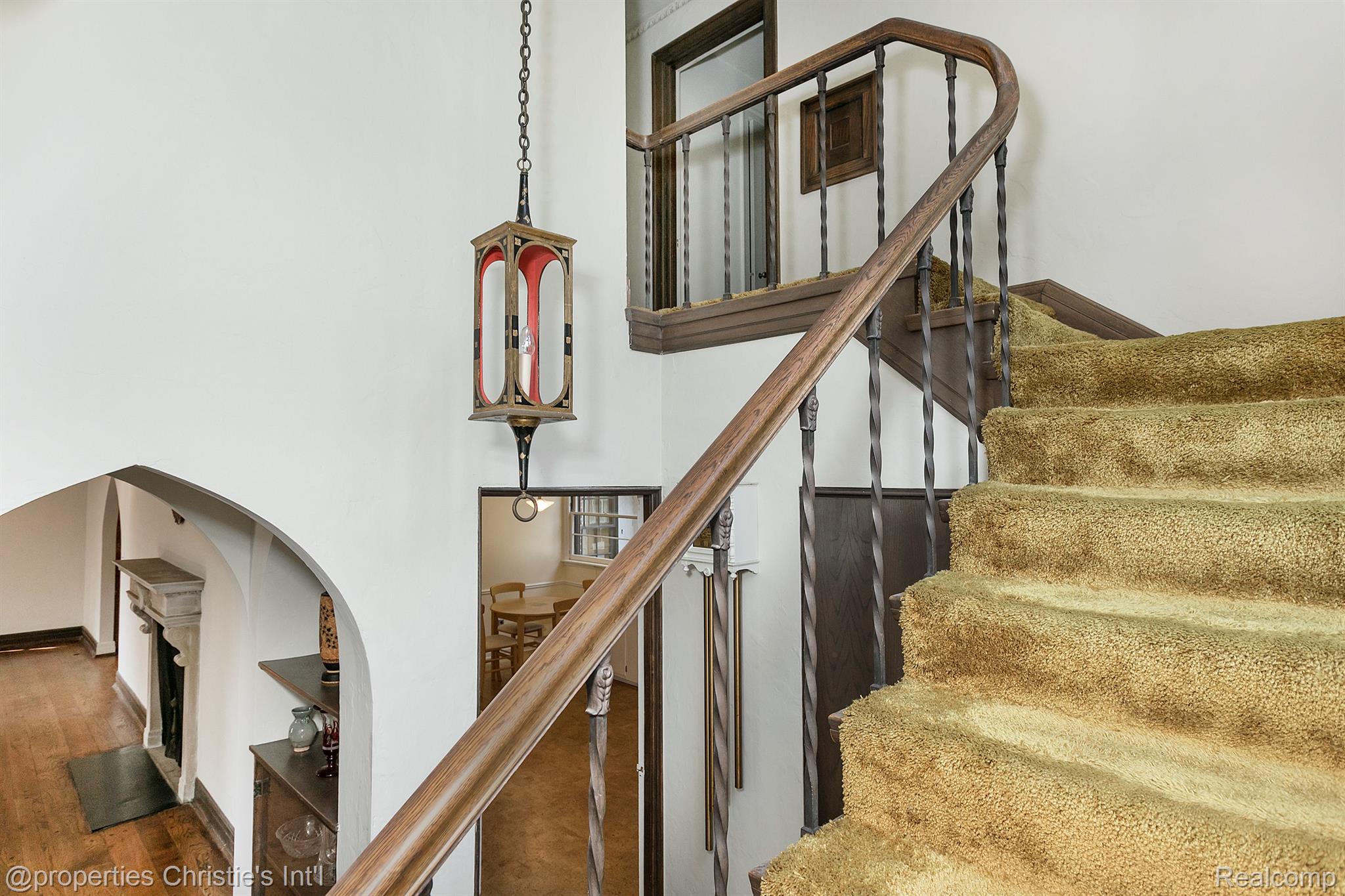 70 Devon Road Bloomfield Hills, MI 48302 - Photo 16 of 42 Gallery Image 16