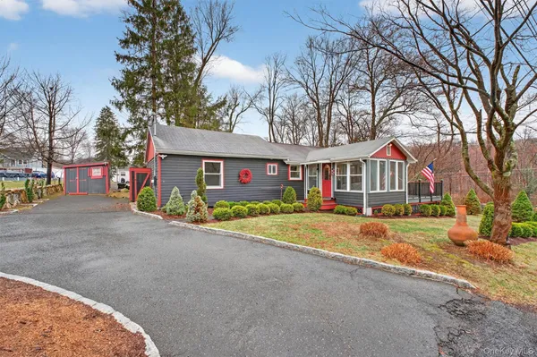 $385,000 | 3 Camden Road, Brewster, NY 10509