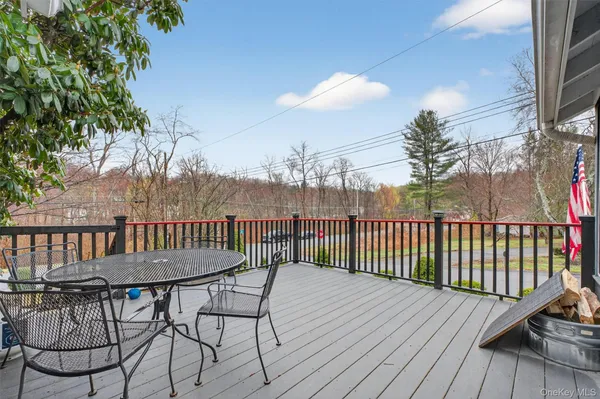 $385,000 | 3 Camden Road, Brewster, NY 10509