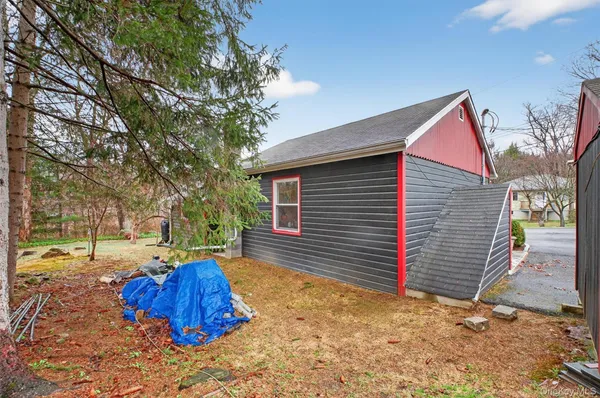 $385,000 | 3 Camden Road, Brewster, NY 10509