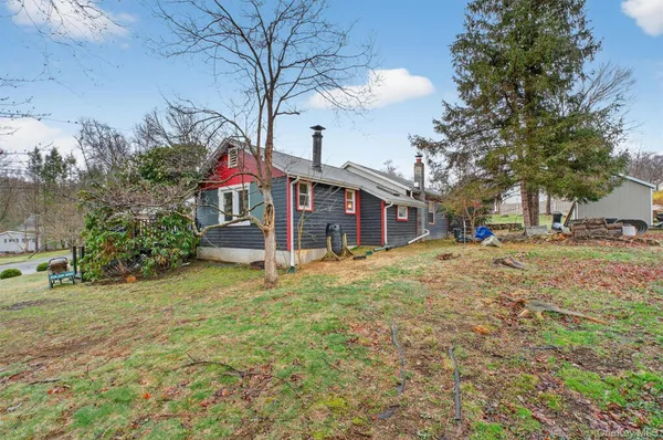 $385,000 | 3 Camden Road, Brewster, NY 10509