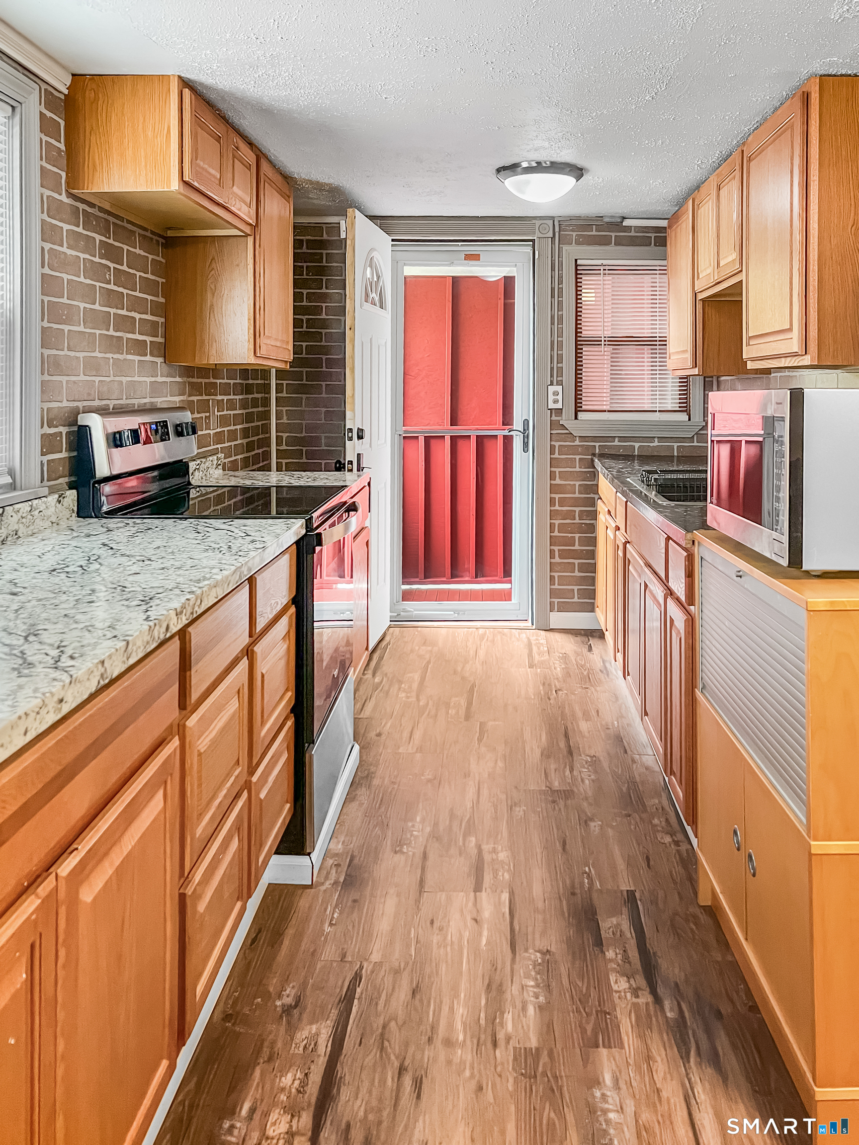232 Franklin Street Norwich, CT 06360 - Photo 25 of 38
