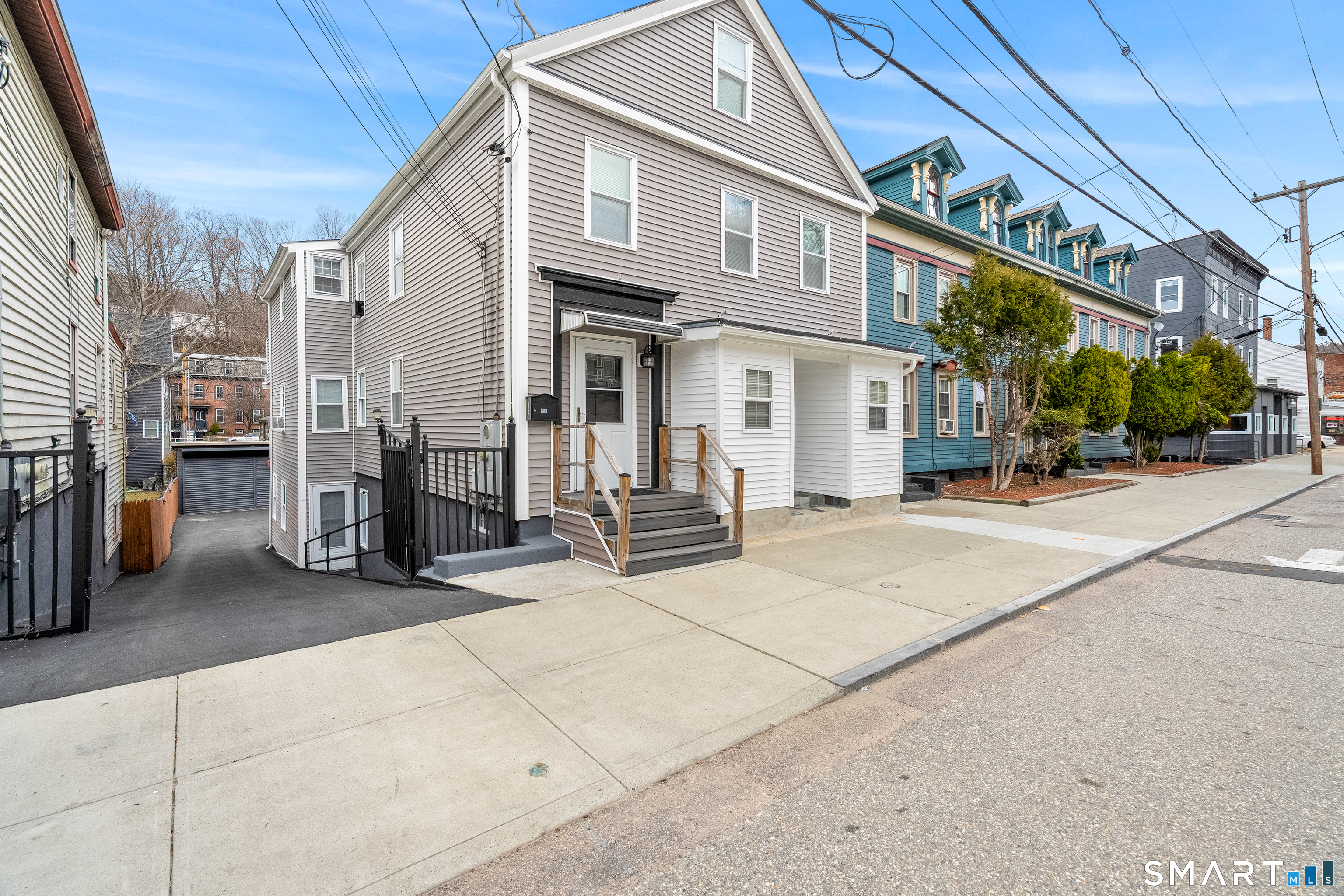 232 Franklin Street Norwich, CT 06360 - Photo 7 of 38