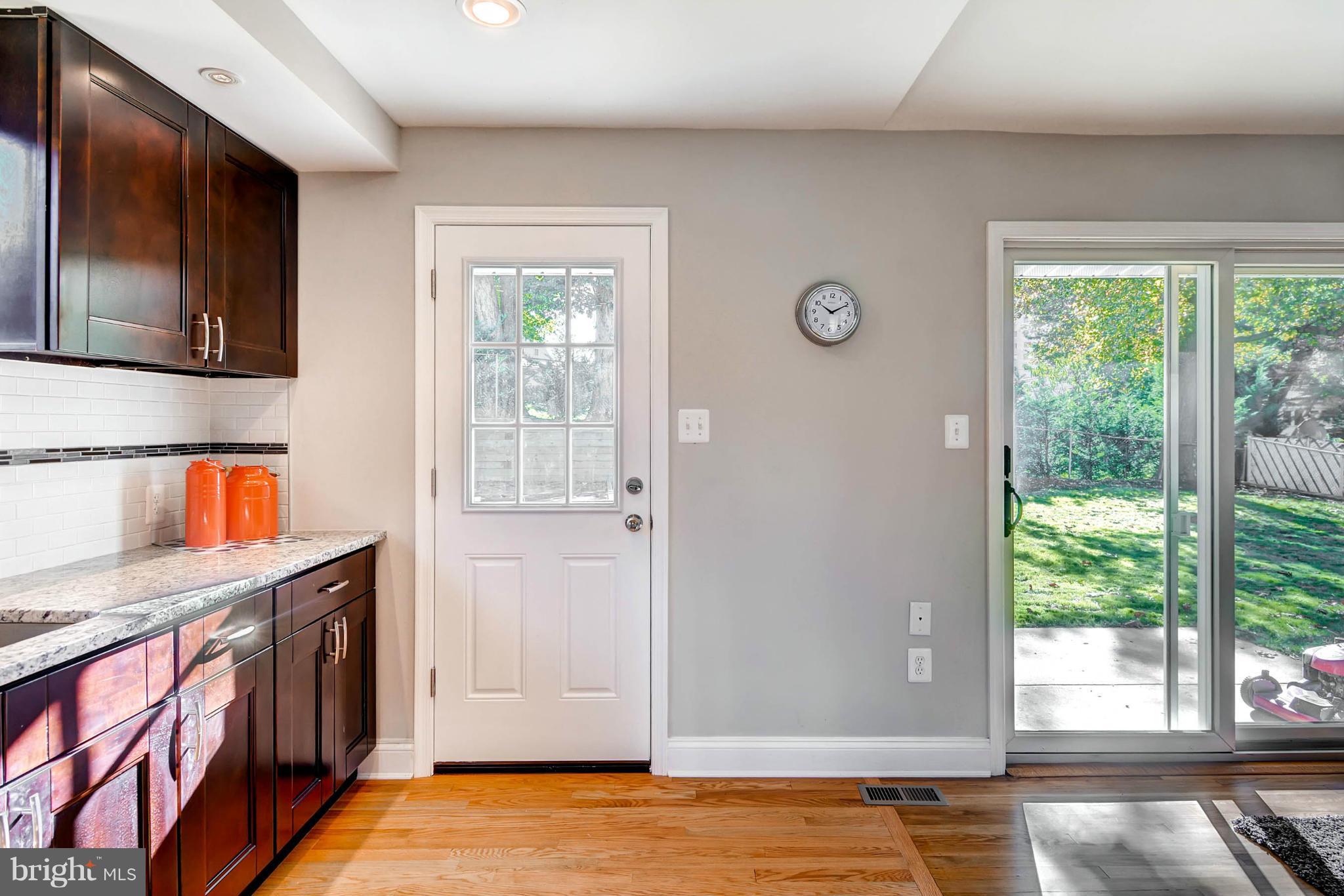 11104 Conti Place Silver Spring, MD 20902 - Photo 13 of 30 Kitchen