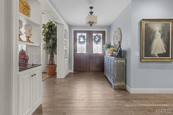 $1,134,000 | 571 Hydepark Drive, Jackson, MO 63755