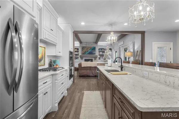 $1,134,000 | 571 Hydepark Drive, Jackson, MO 63755