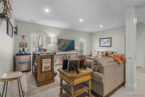 $1,134,000 | 571 Hydepark Drive, Jackson, MO 63755