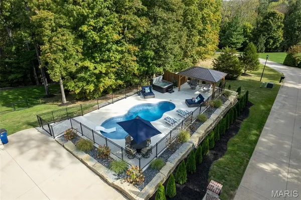 $1,134,000 | 571 Hydepark Drive, Jackson, MO 63755