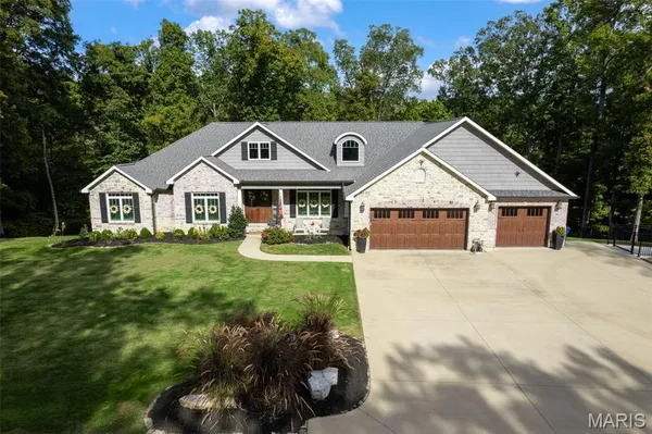 $1,134,000 | 571 Hydepark Drive, Jackson, MO 63755