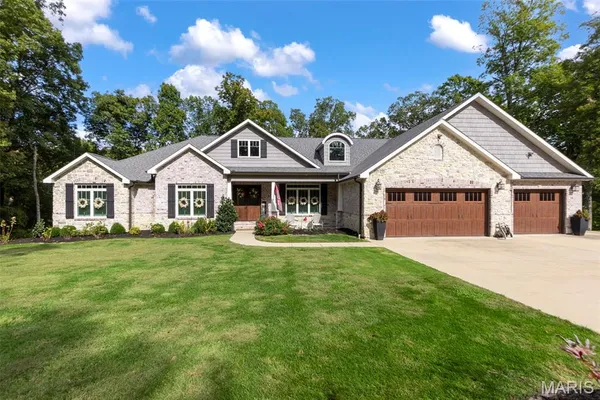 $1,134,000 | 571 Hydepark Drive, Jackson, MO 63755