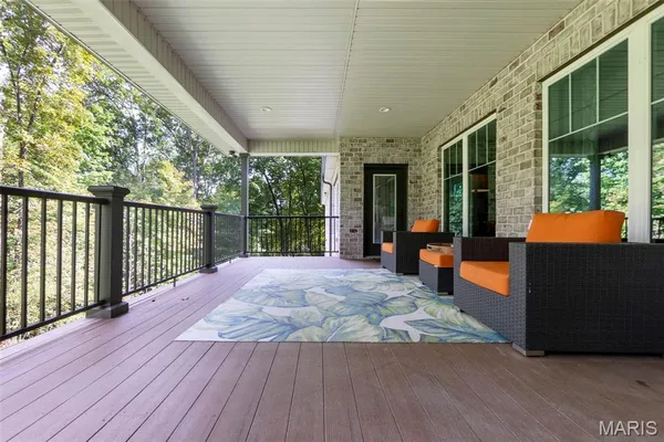 $1,134,000 | 571 Hydepark Drive, Jackson, MO 63755
