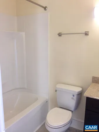 $1,520 | 711 West Main Street, Unit B, Charlottesville, VA 22903
