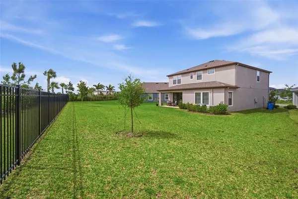 $3,600 | 6396 Roadstead Court, Apollo Beach, FL 33572