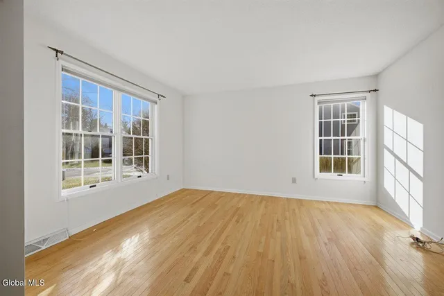 $519,000 | 16 Coventry Drive, Clifton Park, NY 12065