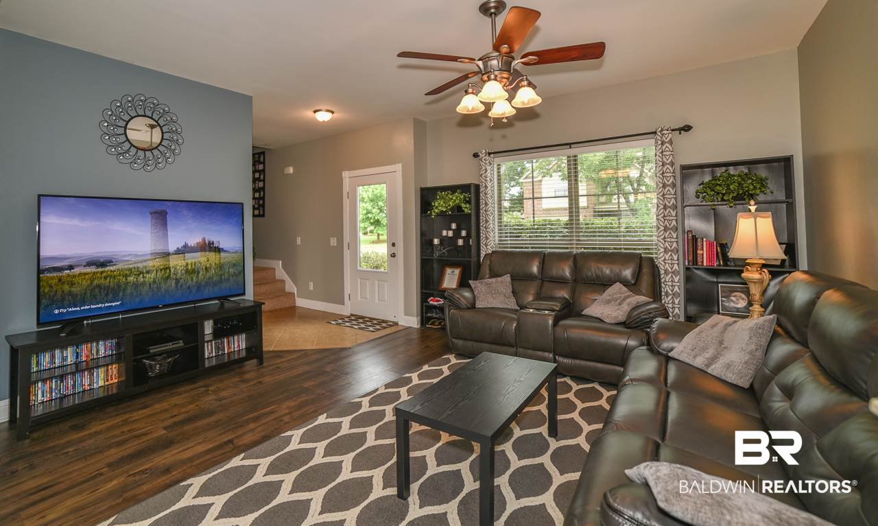 8792 Bainbridge Drive Daphne, AL 36526 - Photo 10 of 48