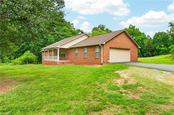 $350,000 | 8976 U.S. Highway 64 West, Trinity, NC 27370