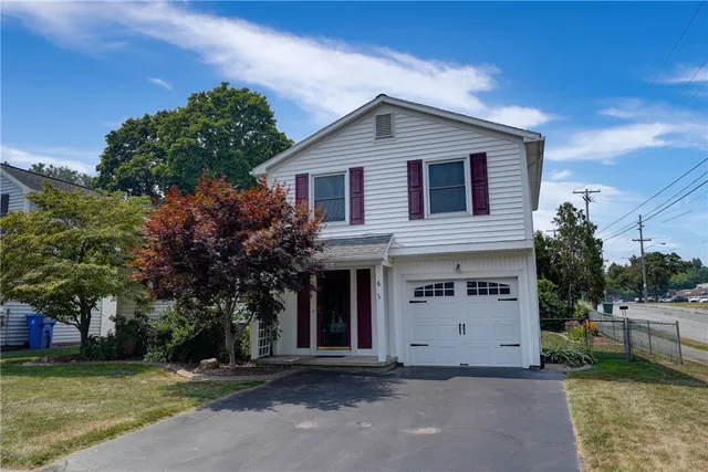 $164,900 | 6 Calvin Road, Rochester, NY 14612